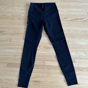 Black Lululemon Wunder Under High-Rise Tight 28”